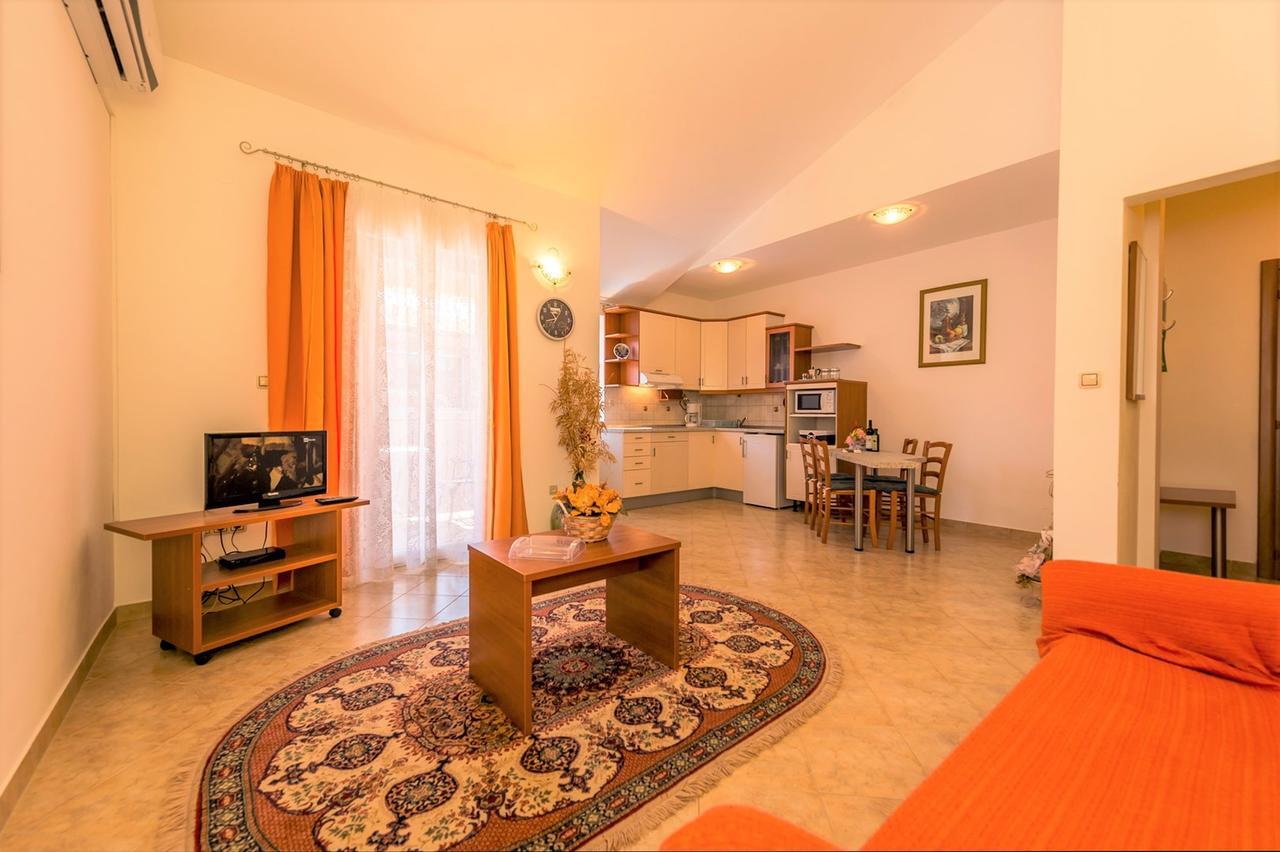 Villa Valtrazza Tar-Vabriga 객실 사진